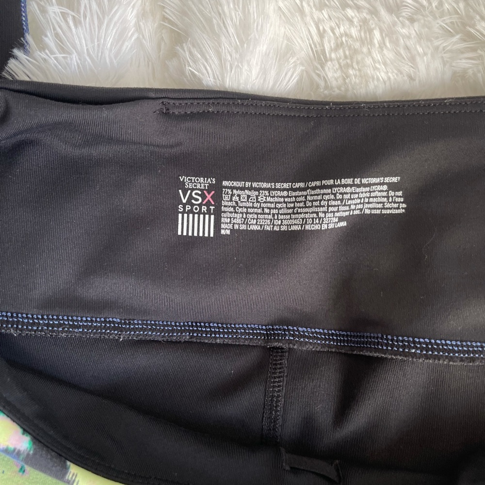 Victoria Secret Sports Leggings Size M - Picture 7 of 8